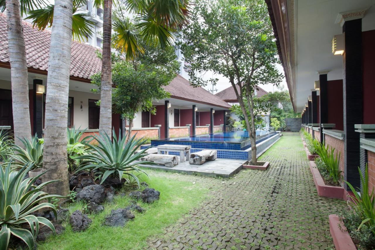 Hotel Puri Ganesh Kuta Lombok Exterior foto
